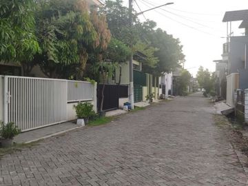 Rumah siap huni.. Perumahan Medokan Rungkut900 jt negoo