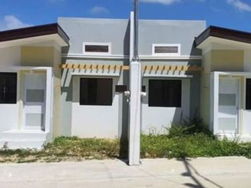 Single Attached Houses for sale in La Almirah Crest Liloan
