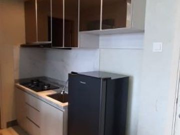DISEWAKAN APARTEMENT ANDERSON DAERAH LONTAR
