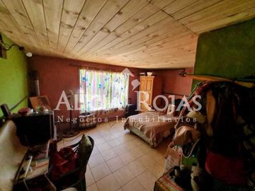 Venta  Casa 3 amb con  Lote   10x46 con  pileta y cochera. F.  Alvarez