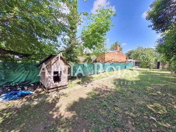 Venta  Casa 3 amb con  Lote   10x46 con  pileta y cochera. F.  Alvarez