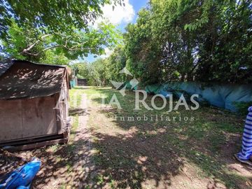 Venta  Casa 3 amb con  Lote   10x46 con  pileta y cochera. F.  Alvarez