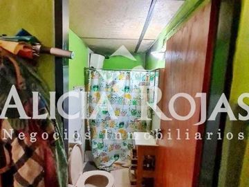 Venta  Casa 3 amb con  Lote   10x46 con  pileta y cochera. F.  Alvarez