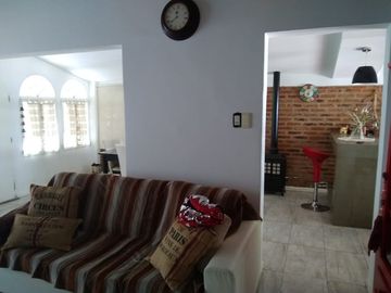 Chalet en venta en Parque Leloir