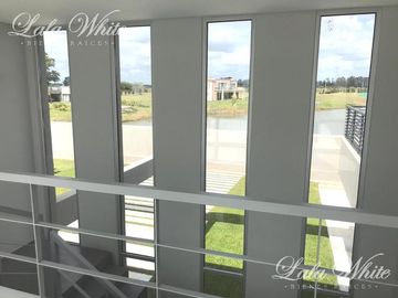 Venta - Casa en La Providencia