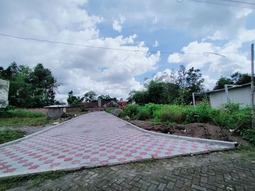 Rumah Dalam Cluster di Selatan Uii