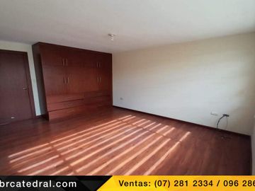 Casa de venta en Ricaurte – código:20002