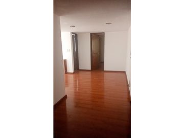 Casa En Venta  Para Vivir o Negocio Con Jardín En Anzurez, Dorada