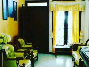 Rumah di Limo, 2Lt, Lahan Luas, dlm Prmhn Graha Cinere