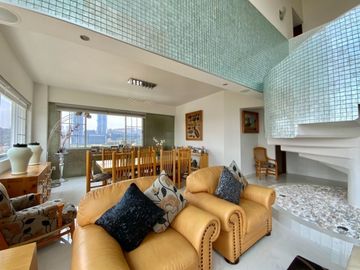 Penthouse en venta  Vía Vento Bosque Real Huixquilucan, Estado de México