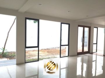 Rumah Mewah Siap Huni Di Kawasan Bintaro Sektor 9(09)