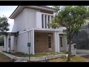 Rumah di VALENCIA SPRING PURI SURYA JAYA