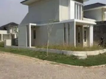 Rumah di VALENCIA SPRING PURI SURYA JAYA