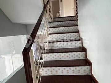 Jual Cepat Rumah Mewah 4 Lantai + Basement Lokasi Strategis di Ragunan, Pasar Minggu - Jakarta Selatan