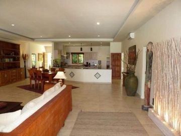 Villa Pinggir Pantai Di Buleleng Singaraja Dekat Lovina