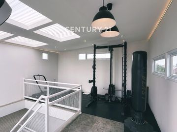 Rumah Modern Minimalis Dijual Fully Furnished Di Dalam Cluster