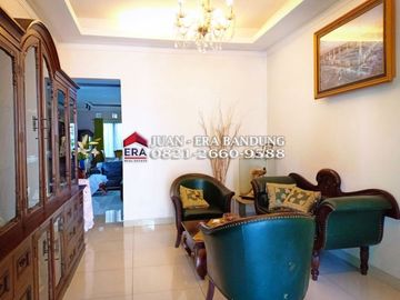 Rumah bagus Sayap Dago - Tubagus Ismail