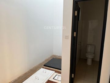 Disewakan Cepat Ruko Strategis Siap Pakai Di Kawasan Premium
