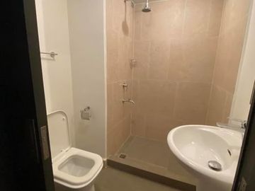 For sale: 1BR unit in The Rise