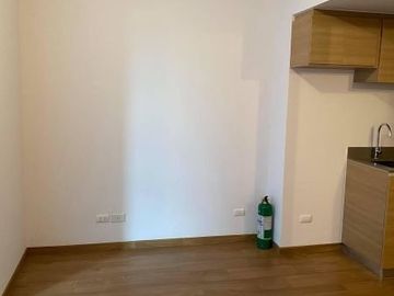 For sale: 1BR unit in The Rise
