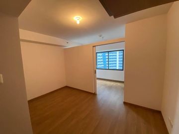 For sale: 1BR unit in The Rise