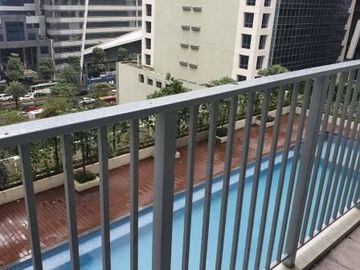 For RENT: Semi Furnished 1 Bedroom in Kroma Tower w Parking