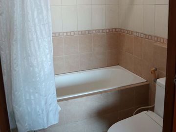 Hamptons Park Best Unit Tipe 3BR Kondisi Furnished APT-A2795