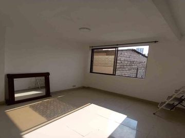 CASA PARA ARRIENDO EN LA PRIMAVERA