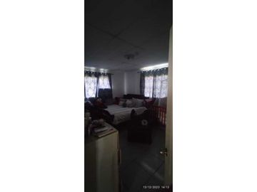 VENDO CASA EN SAN PABLO