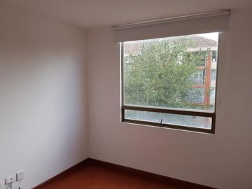 apartamento en venta en victoria norte. Cod V2694