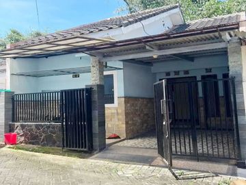 Rumah Dijual di Singosari Malang Dekat Plaza Araya