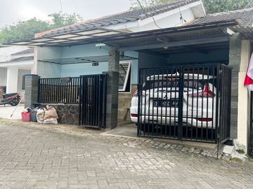 Rumah Dijual di Singosari Malang Dekat Plaza Araya