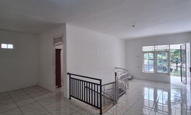 Dijual Rumah Bagus 2 Lantai Di Ciawi Bogor Jawa Barat