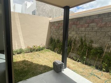 VENTA CASA ZONA PLATEADA