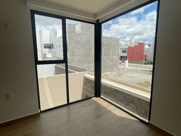 VENTA CASA ZONA PLATEADA