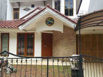 Rumah Cluster Bintaro Pesanggrahan Jakarta Strategis