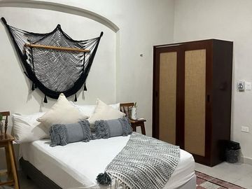 Casa Remodelada| Zona Centro| Vicente Solis Mérida