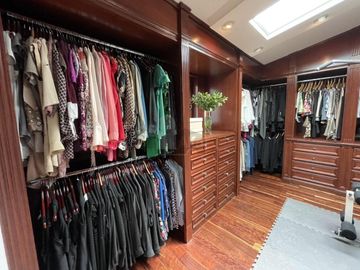 Residencia de 8 salas en venta en Club de Golf San Carlos, Metepec