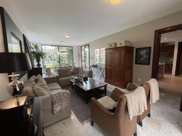 Residencia de 8 salas en venta en Club de Golf San Carlos, Metepec