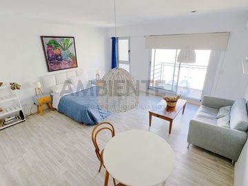 Echeverría 2900 - Amplio Departamento de 1 ambiente con balcon y vestidor - Belgrano