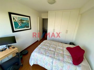 Exclusivo y acogedor Dúplex de 144 m2 en 5to / 6to piso frente al Parque Local y sólo 9 años de antigüedad. 

Inmejorable ubicación en una de las Ur