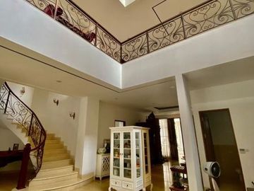 DIJUAL RUMAH MEWAH Jl TAMAN AMIR HAMZAH, MENTENG dkt CIKINI, JAKPUS