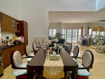 DIJUAL RUMAH MEWAH Jl TAMAN AMIR HAMZAH, MENTENG dkt CIKINI, JAKPUS