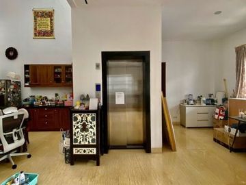 DIJUAL RUMAH MEWAH Jl TAMAN AMIR HAMZAH, MENTENG dkt CIKINI, JAKPUS