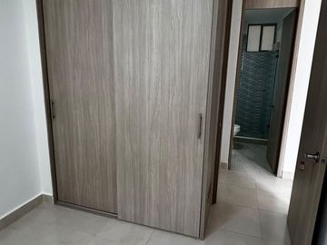 apartamento en arriendo en alameda del rio. Cod A126975