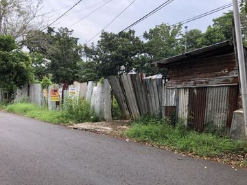 Tanah pojok siap bangun di jalan raung gajah mungkur semarang