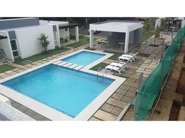 VENTA DE CASA DE PLAYA O MONTAÑA PH PAPIRO CORONADO (JM)