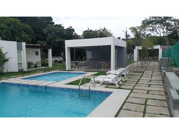 VENTA DE CASA DE PLAYA O MONTAÑA PH PAPIRO CORONADO (JM)