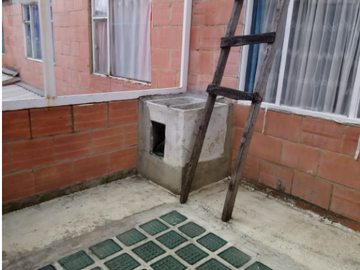 CASA EN VENTA COMPARTIR SOACHA MUY ECONOMICA.