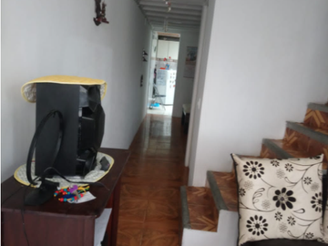 CASA EN VENTA COMPARTIR SOACHA MUY ECONOMICA.